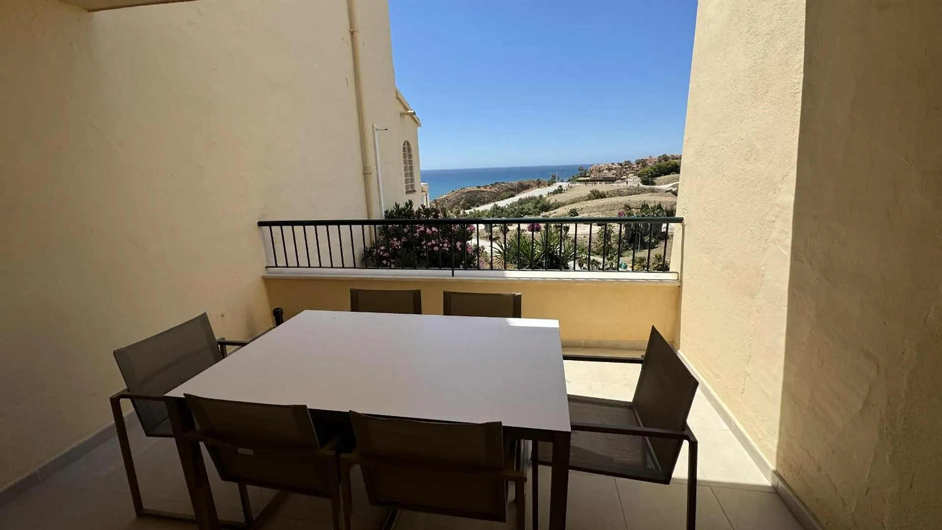 Garden & Sea Apartments Mijas Costa & Fuengirola El Faro Spain