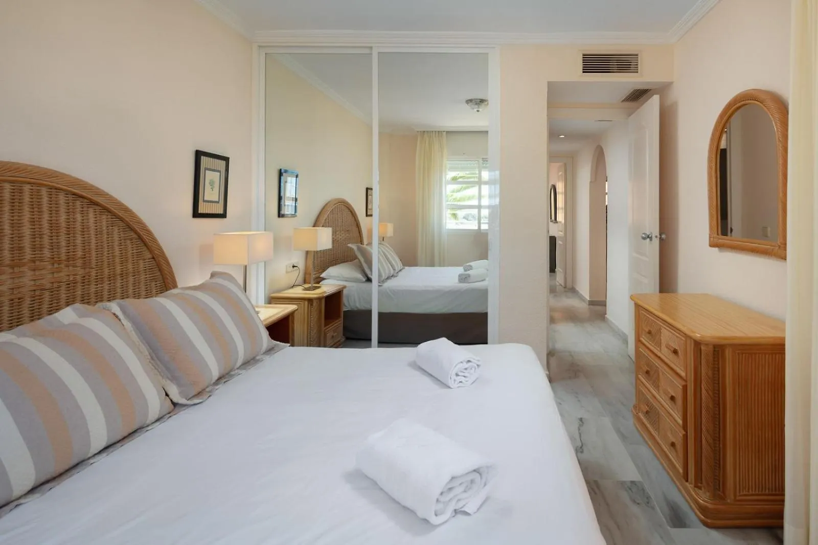 Garden & Sea Apartments Mijas Costa & Fuengirola El Faro Spagna