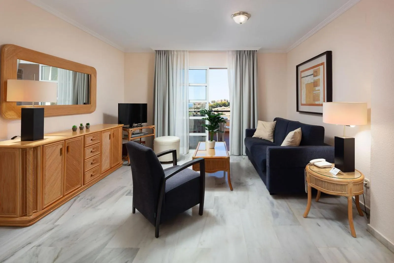 Garden & Sea Apartments Mijas Costa & Fuengirola El Faro 0*,  Spagna